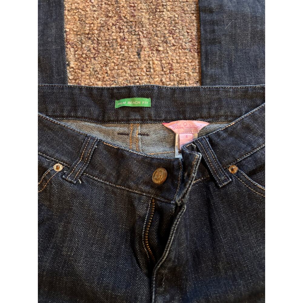 Lilly Pulitzer, Palm Beach fit size 4 boot legged dark wash jeans ￼
